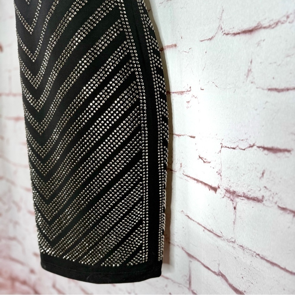 CACHE XS Silver Metallic Studs Embellished Black V-Neck Sleeveless Dress Size XS - Picture 10 of 15